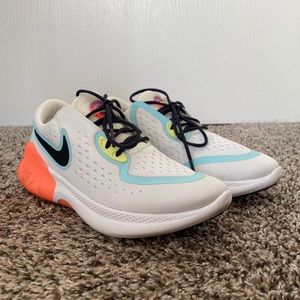 Nike Joyride Dual Run Women’s Running Shoe 8.5 M